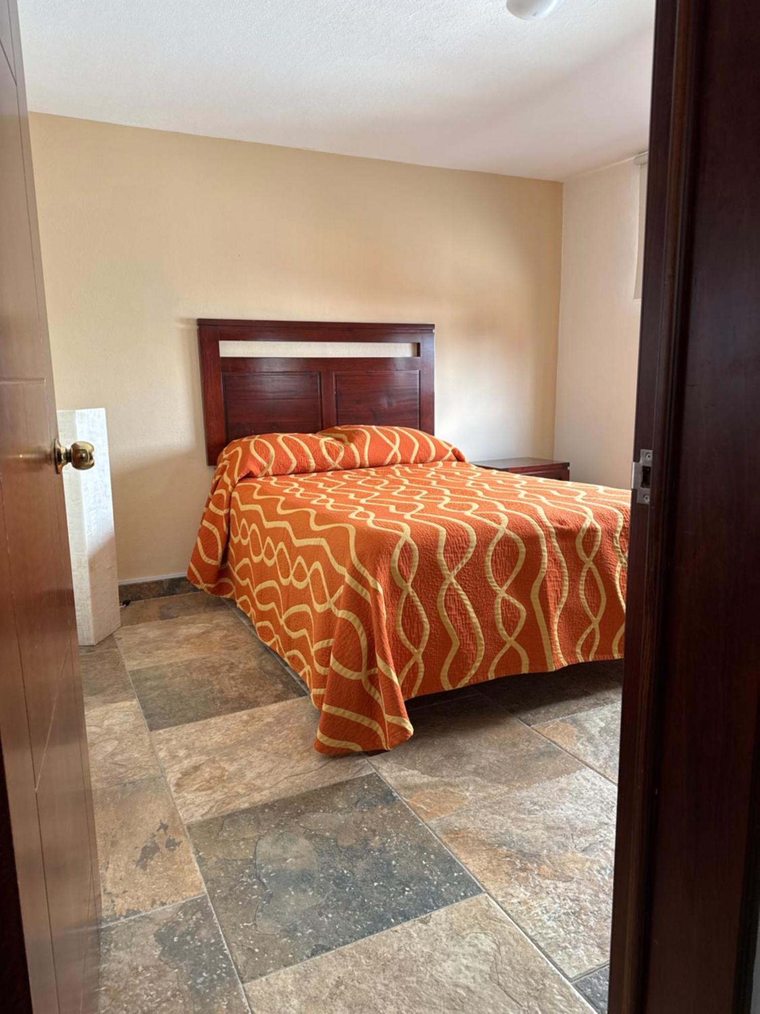 Hotel Suites Don Miguel Tlatlauquitepec Exteriör bild